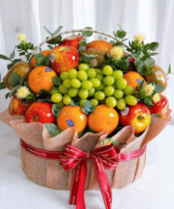 Giỏ trái cây kèm hoa tươi nặng tầm 5kg
